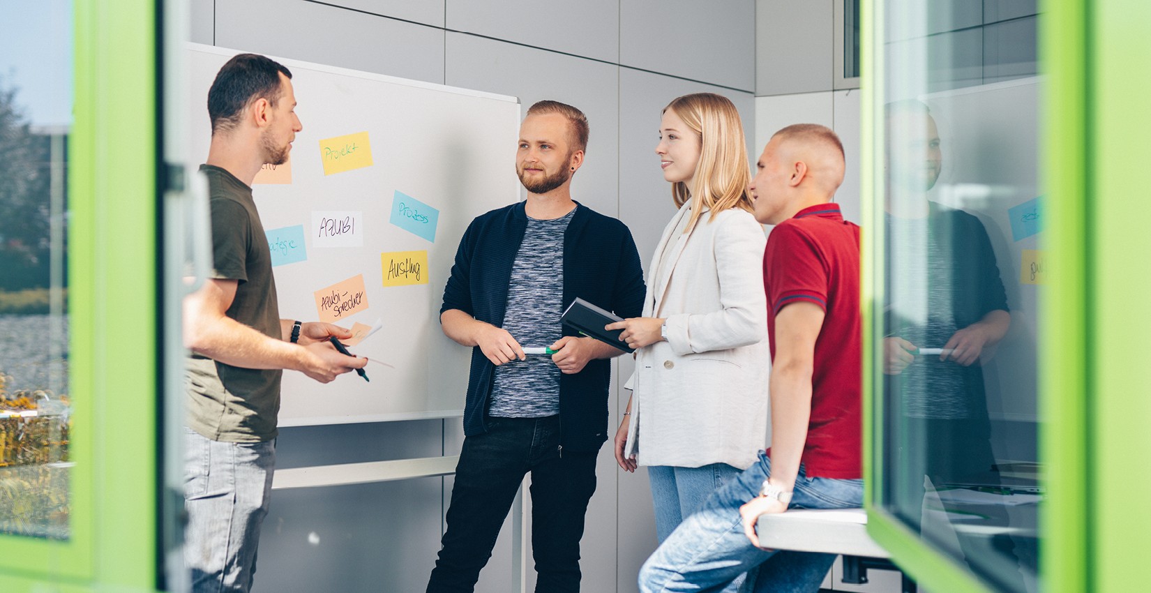 Auszubildende Gruppenarbeit